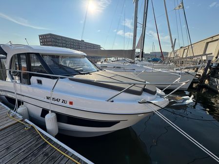 Beneteau Antares 9 image