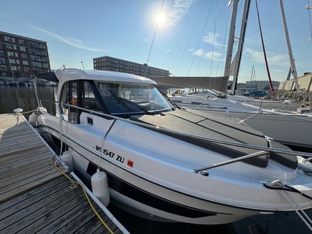 Beneteau Antares 9 image