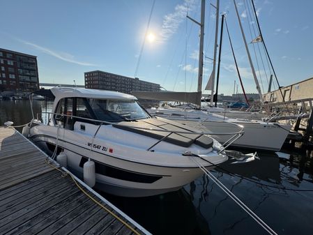 Beneteau Antares 9 image