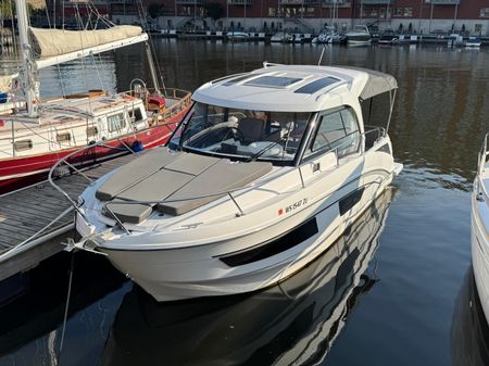 Beneteau Antares 9 image