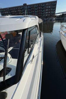 Beneteau Antares 9 image