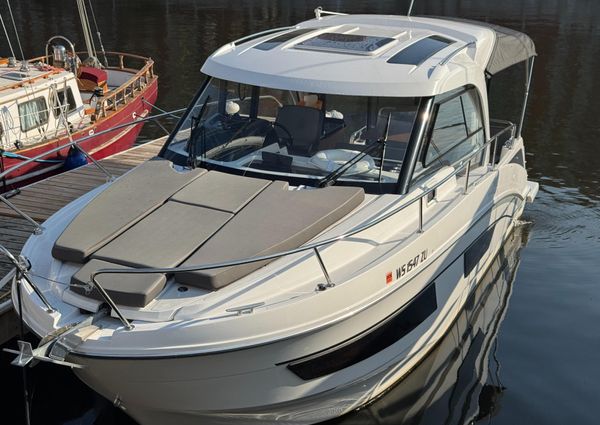 Beneteau Antares 9 image