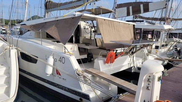 Fountaine Pajot Lucia 40