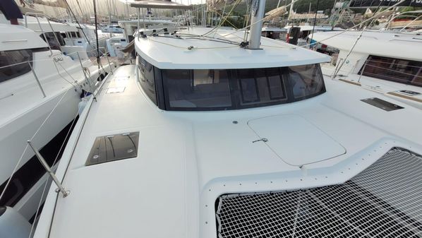 Fountaine Pajot Lucia 40 image