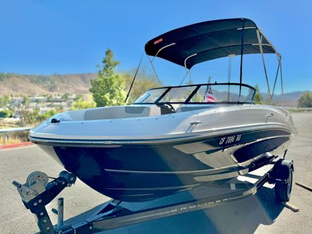 Bayliner VR5-BOWRIDER-I-O image