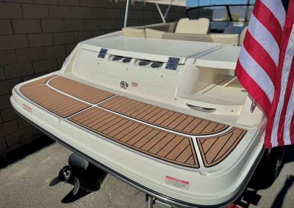 Bayliner VR5-BOWRIDER-I-O image