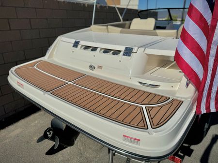 Bayliner VR5-BOWRIDER-I-O image