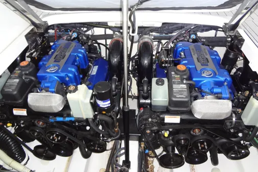 Formula 400 Super Sport image