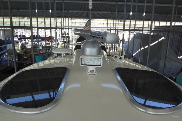 Formula 400 Super Sport image