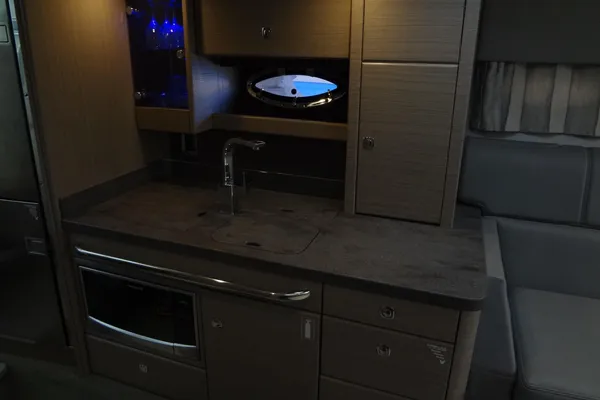 Formula 400 Super Sport image