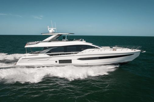 Azimut 78 FLY image