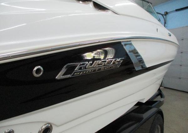 Cruisers-sport-series 238-BOW-RIDER image