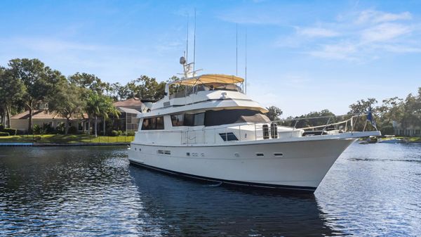 Hatteras 70 Cockpit Motor Yacht image