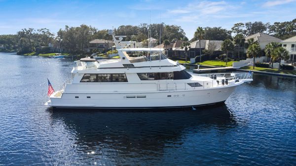 Hatteras 70 Cockpit Motor Yacht image