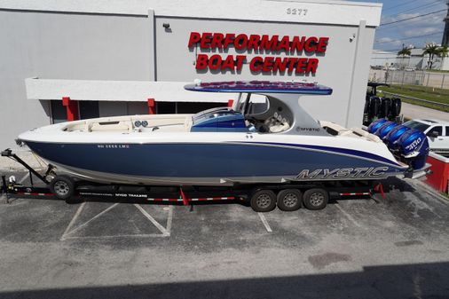 Mystic Powerboats M4200 image