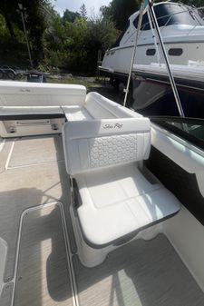 Sea-ray SUNDECK image