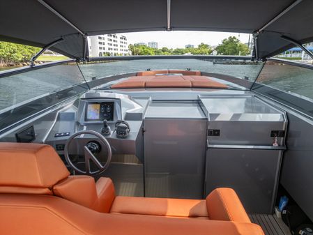 Vanquish Yachts VQ45 image