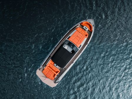 Vanquish Yachts VQ45 image