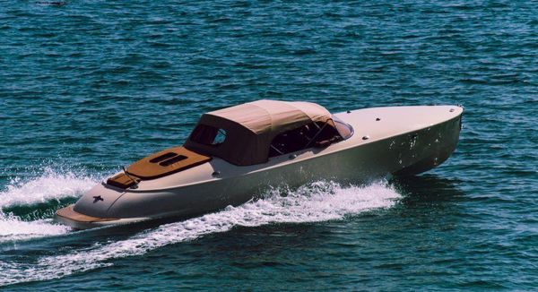 Seven Seas Yachts speedster image