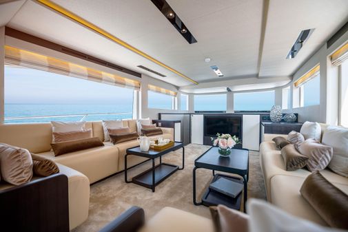 Majesty 62M image