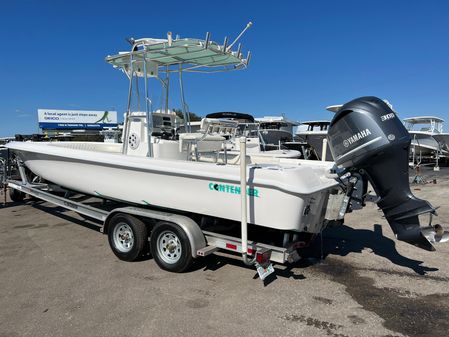 Contender 25 Bay image