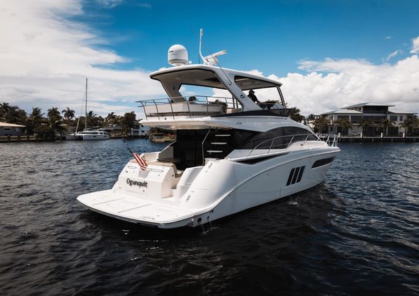 Sea Ray 510 Fly image