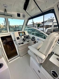 Boston-whaler 285-CONQUEST image