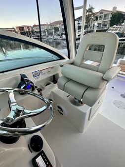 Boston-whaler 285-CONQUEST image