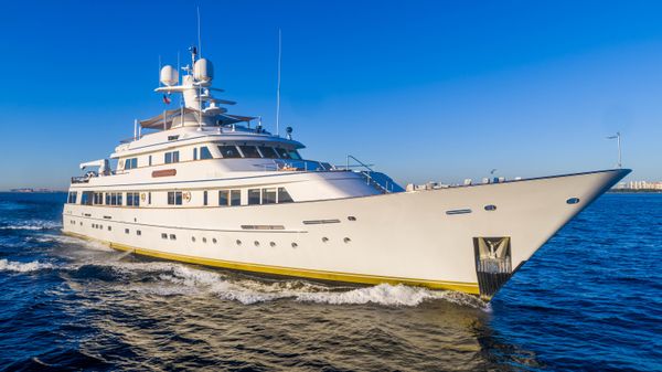 Feadship 156