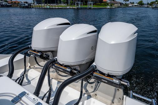 Cobia 350 Center Console image