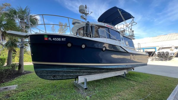 Ranger Tugs R-29 CB 