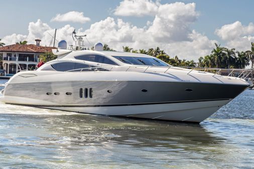 Sunseeker Predator 82 image