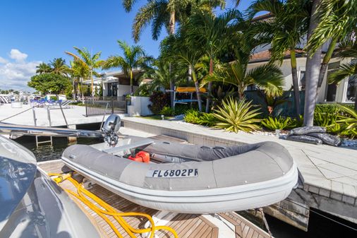 Sunseeker Predator 82 image