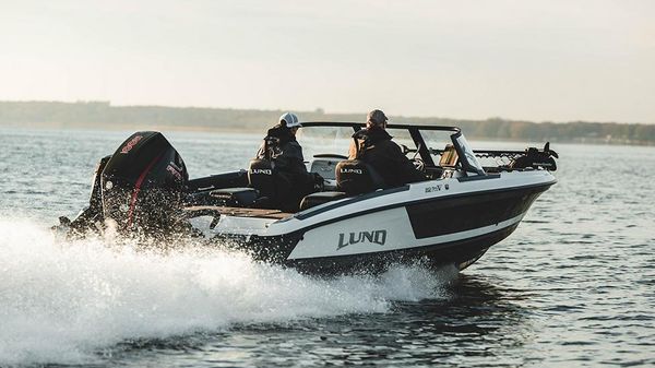 Lund 202 Pro-V GL