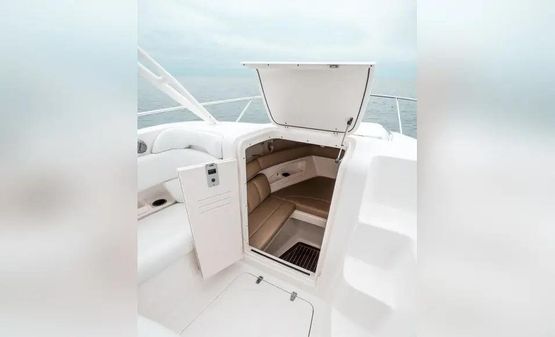 Boston Whaler 320 Outrage image