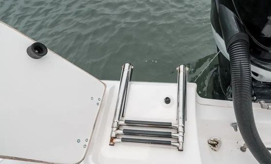 Boston Whaler 320 Outrage image