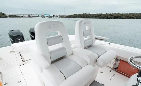 Boston Whaler 320 Outrage image