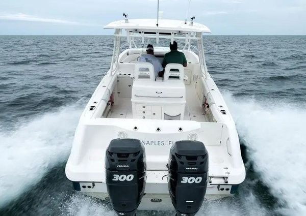 Boston Whaler 320 Outrage image