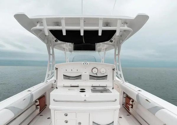 Boston Whaler 320 Outrage image