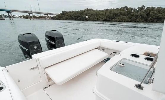 Boston Whaler 320 Outrage image