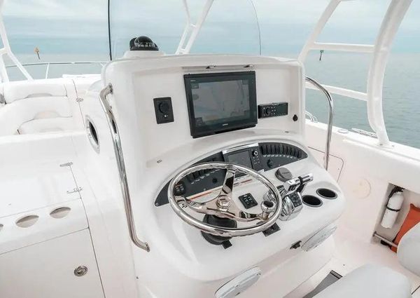 Boston Whaler 320 Outrage image