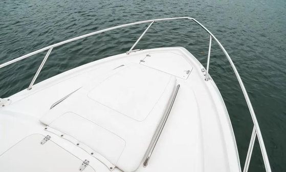 Boston Whaler 320 Outrage image