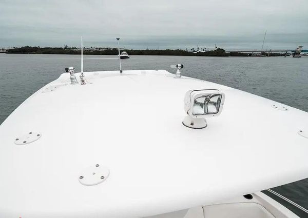 Boston Whaler 320 Outrage image