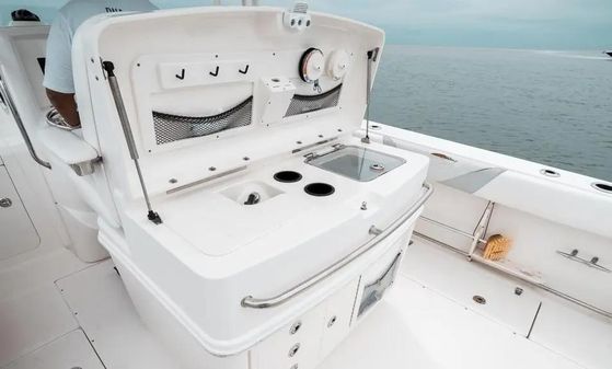 Boston Whaler 320 Outrage image