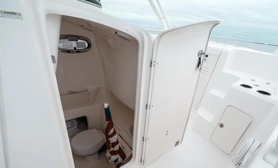 Boston Whaler 320 Outrage image