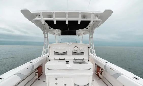 Boston Whaler 320 Outrage image