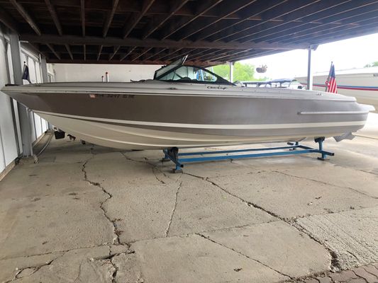 Chris-Craft Launch 22 - main image