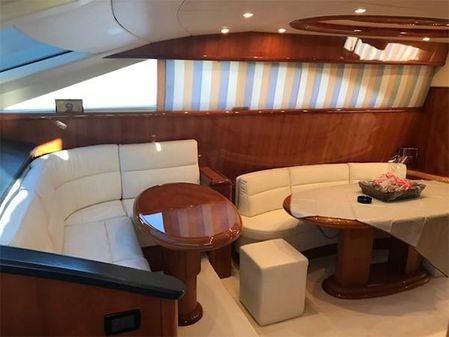 Uniesse Flybridge 72 image