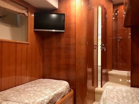 Uniesse Flybridge 72 image