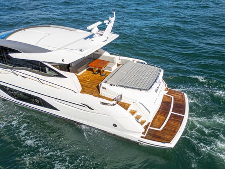 Sunseeker Predator 74 image